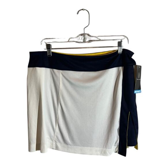 PGA TOUR Golf Skort Womens Sz L Bright White Driflux Sunflux Tummy-Control NEW - Picture 1 of 10